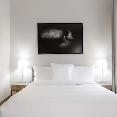 La Dolce Milano 4*